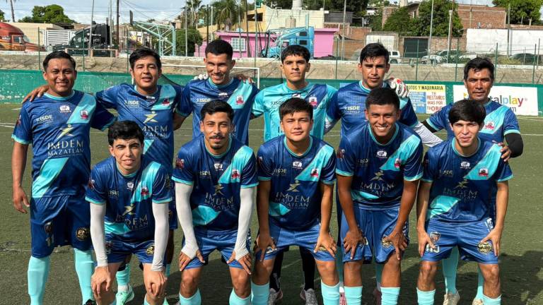 Chonitos FC - Mazatlán es ahora el líder de la Liga de Futbol Regional del sur de Sinaloa.