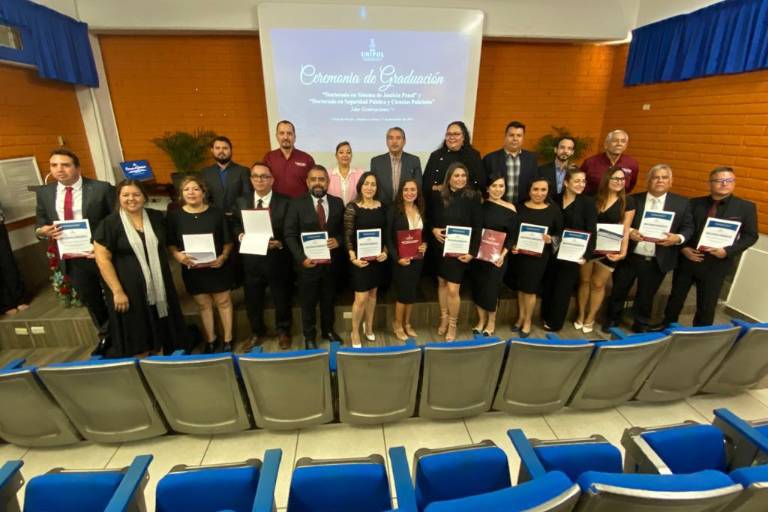 Egresan de la Unipol de Sinaloa doctores en Sistema de Justicia Penal y en Ciencias Periciales y seguridad Pública