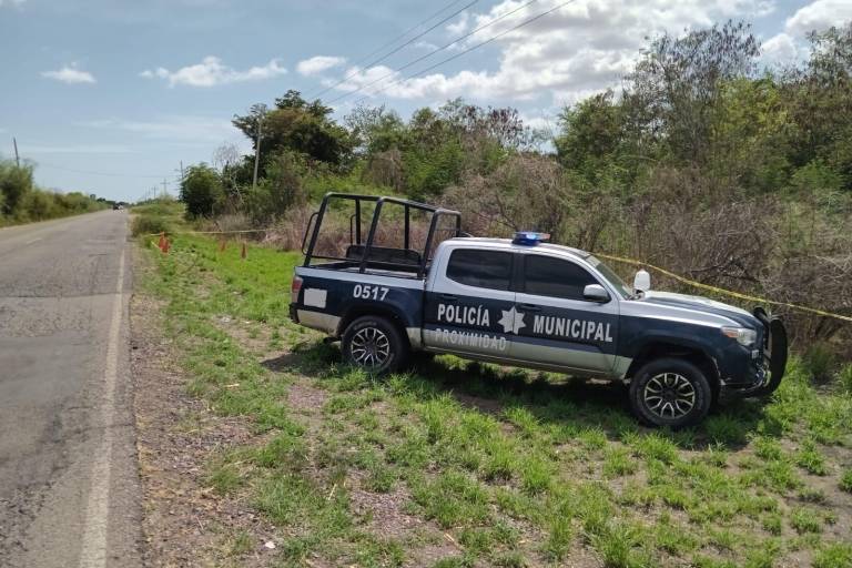 Hallan a un asesinado en carretera a Navolato