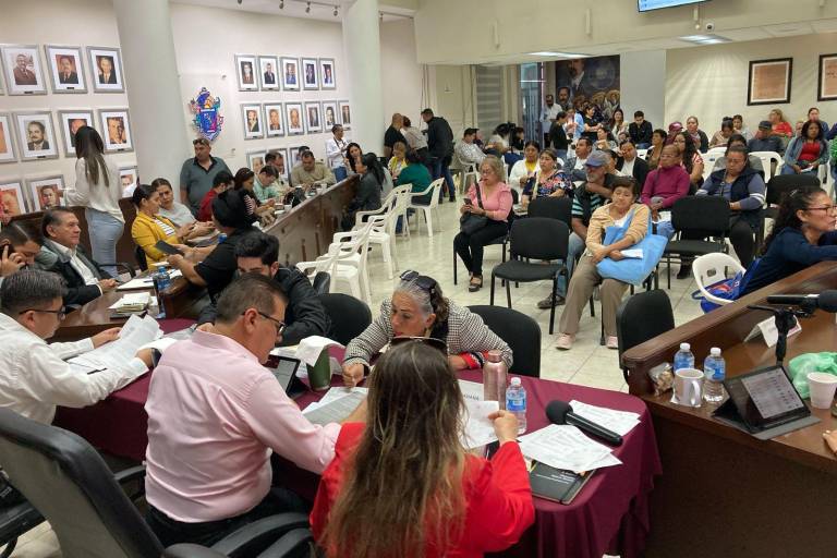 Les ‘llueven’ solicitudes de atención a Obras Públicas, Servicios Públicos, DIF, Jumapam, entre otros