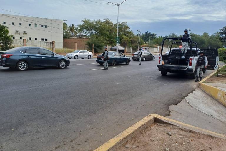 Instala Guardia Nacional hasta ocho filtros de seguridad en Culiacán