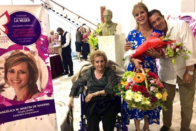 Angélica Martín de Madero recibió el Galardón Empresarial 2020-2021