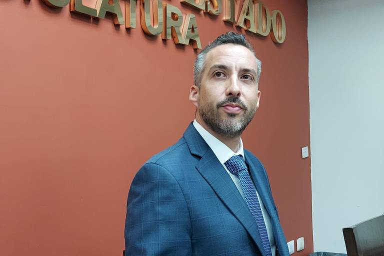 Acusan a líder de Morena en Congreso de filtrar información contra los Cuén