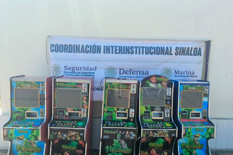 Decomisan 32 máquinas tragamonedas en Sinaloa