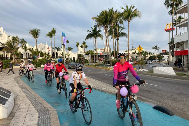 Realizan Rodada Conmemorativa por el Día Internacional de la Mujer