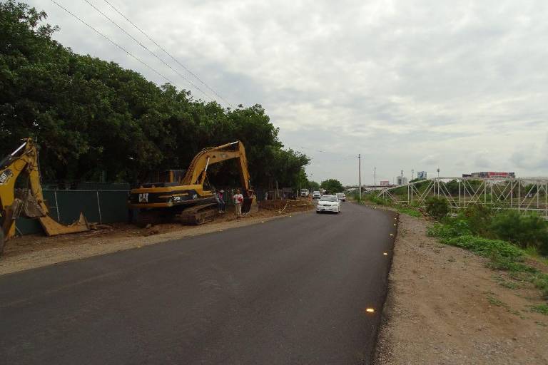 Cierran carril de bulevar Federalismo durante cuatro días por obras de Japac