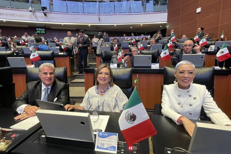 Xóchitl Gálvez niega actos anticipados de campaña durante su discurso en el Ángel