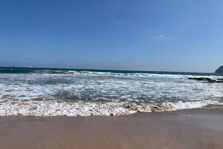 Alertan corrientes de resaca, mar de fondo y presencia de quemadores en Mazatlán