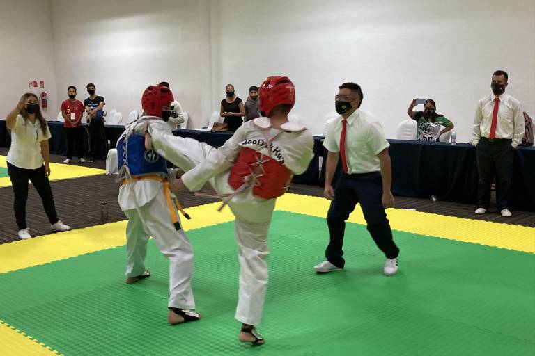 Celebran Regional MDK en Mazatlán