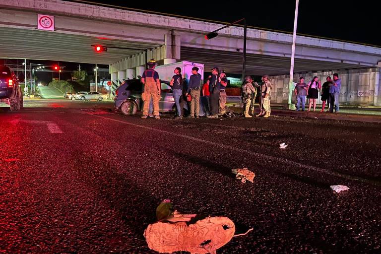 Choque en Culiacán deja dos jóvenes gravemente heridos