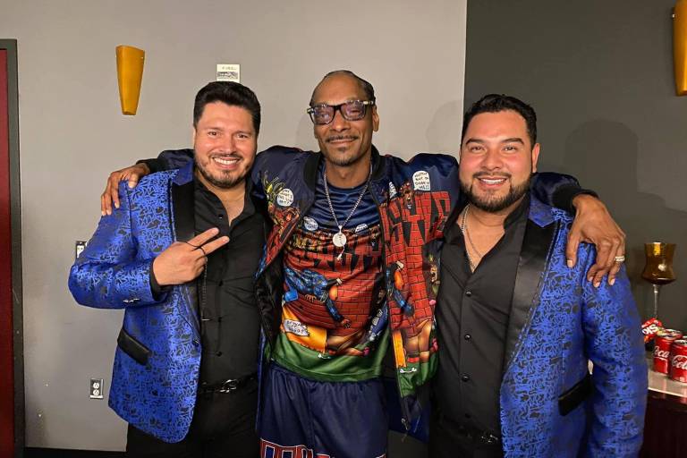 Aparece Snoop Dogg en concierto de la Banda MS en California