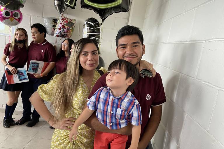 Culminan su etapa de bachillerato en Multiversidad Latinoamericana