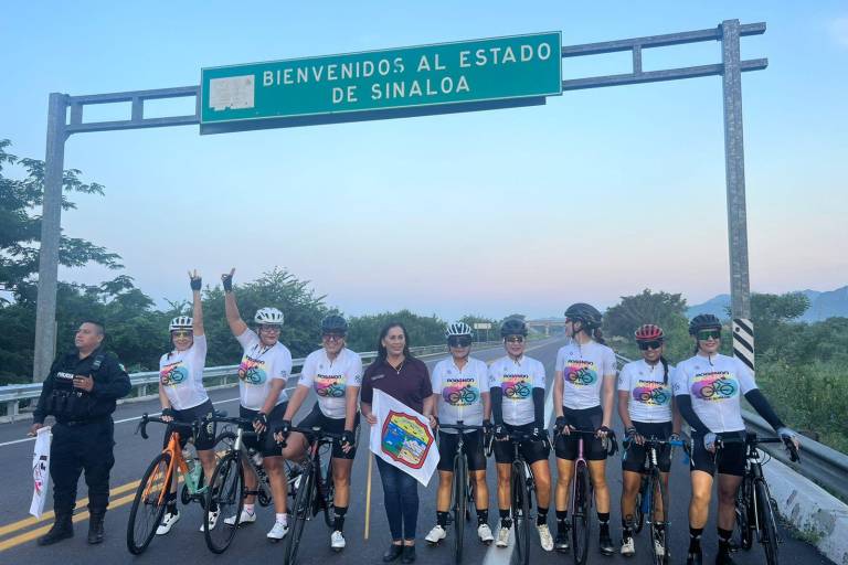 Dan bienvenida a 8 mujeres ciclistas en su travesía por los 18 municipios de Sinaloa