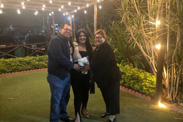 Será Amelia mamá de una niña