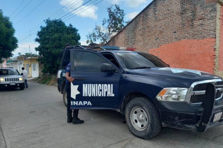 Se quejan agentes de Seguridad Pública de Escuinapa por recortes a su salario