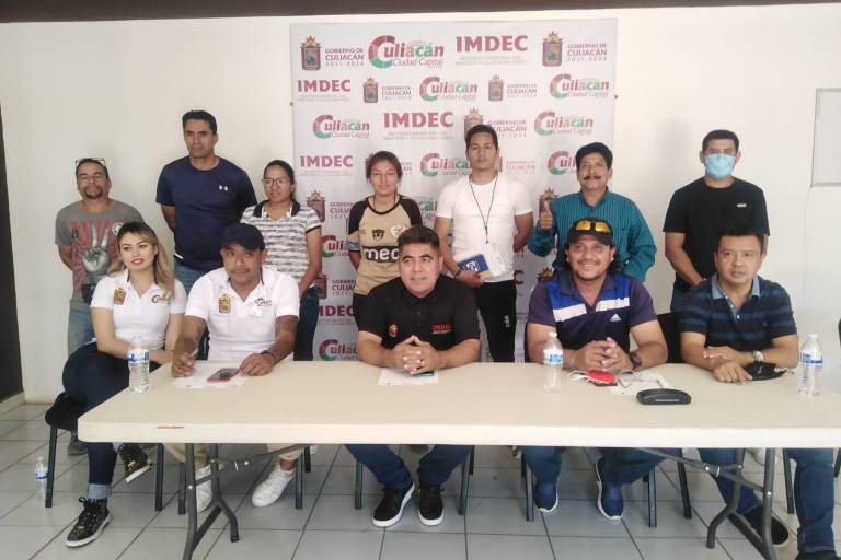 Se reúnen para organizar Liga Intercolonial de Futbol Siete, en Culiacán