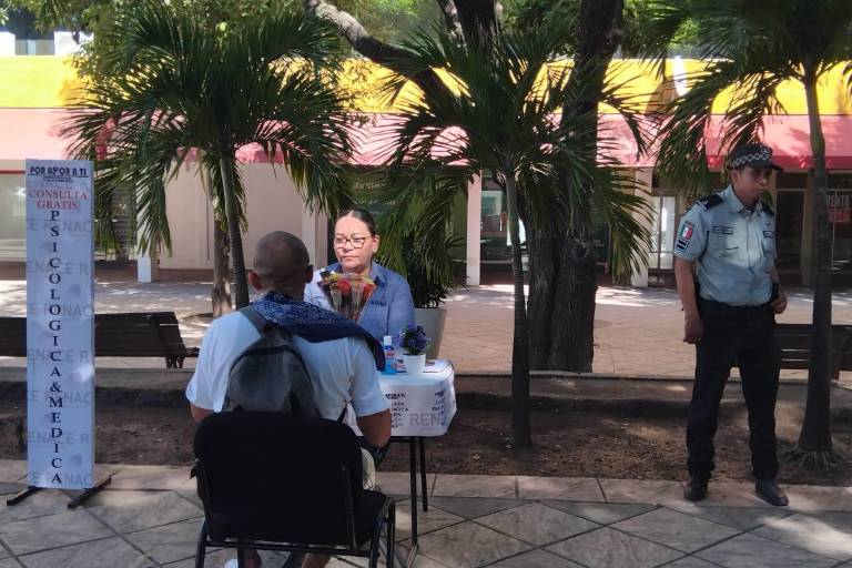 Psicólogas brindan atención gratis en Culiacán para intentar reparar daño emocional por crisis de inseguridad