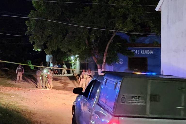Asesinan a balazos a joven en su casa en Las Coloradas, Culiacán