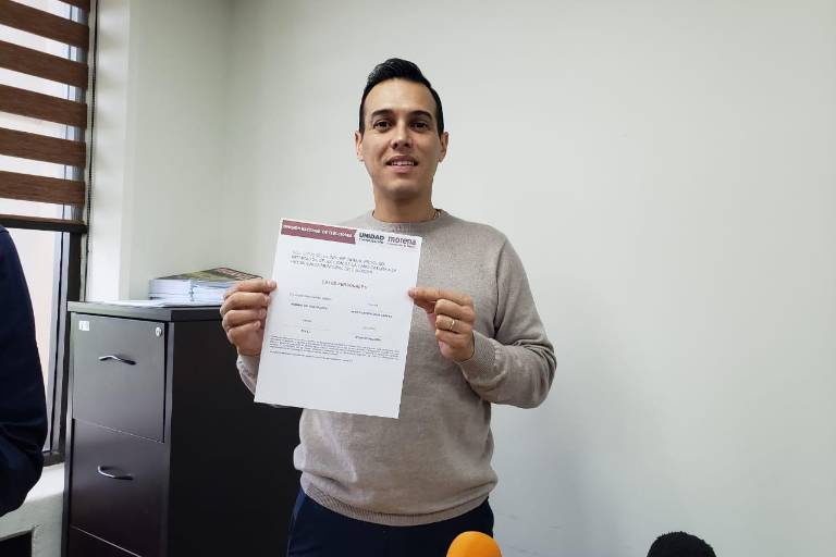 Jesús Ibarra se registra como precandidato de Morena a la Alcaldía de Culiacán
