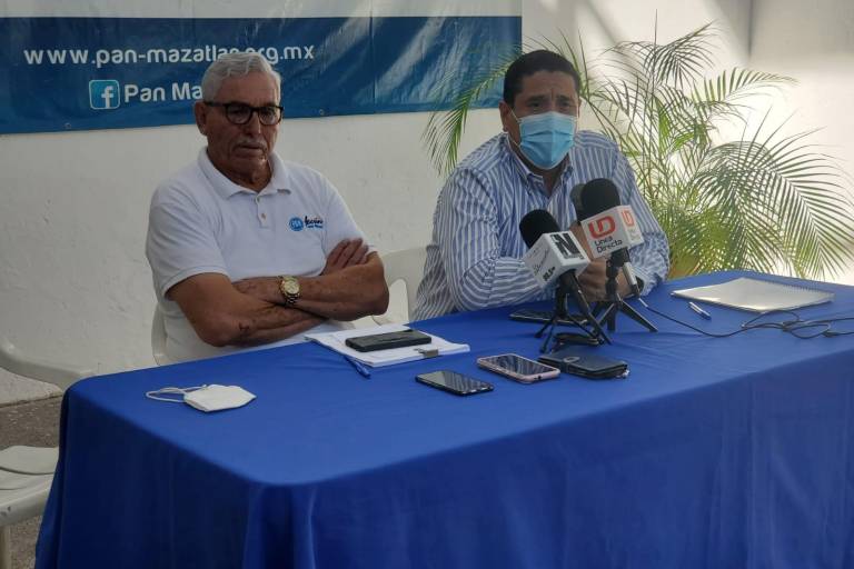 Mazatlán lleva 17 días sin gobierno, y no se puede continuar así: PAN