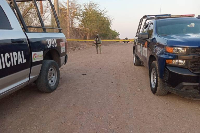 Hallan a otro hombre asesinado en Culiacán junto a pastillas de fentanilo