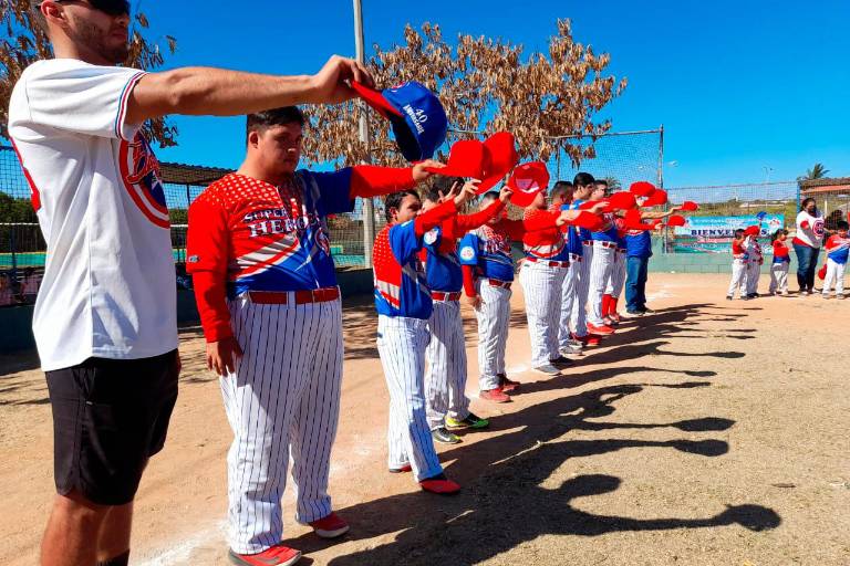 Inauguran temporada Superhéroes en Liga Quintero