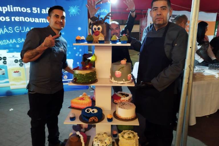 Chefs de Castillo Chantilly comparten sus experiencias dentro de la repostería