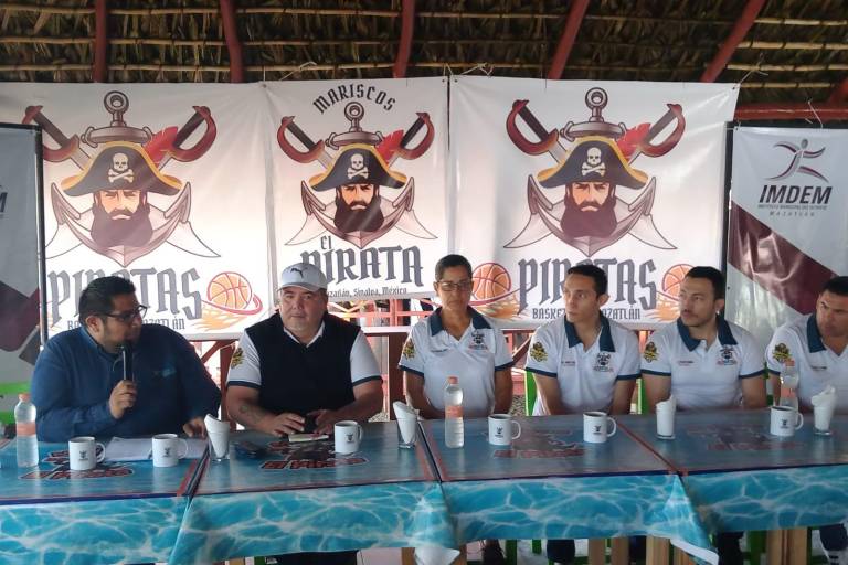 Queda atrás Delfines, ahora serán Piratas Basketball Mazatlán