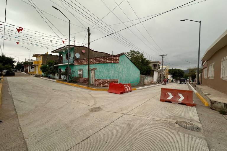 Inauguran calle Río Presidio en Agua Caliente de Gárate, en Concordia