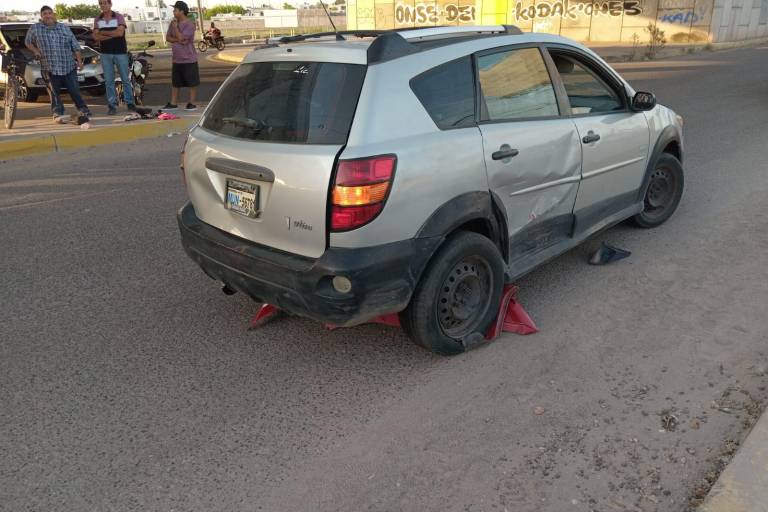 Choque en crucero de Culiacán deja a una mujer con lesiones