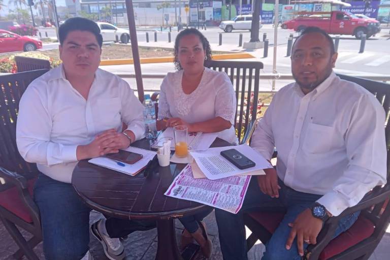 Piden trabajadores del Cobaes certeza laboral a través de basificación