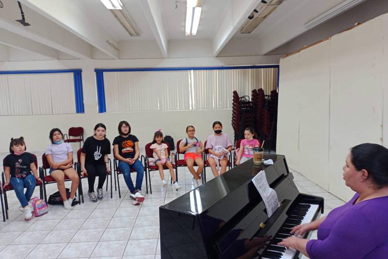 Invitan a formarse a talleres libres de la Escuela Vocacional de Artes en Los Mochis