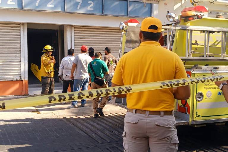 Soldador en un edificio en el Centro de Culiacán termina electrocutado