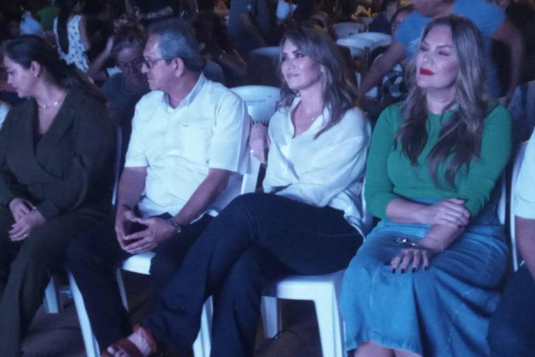Destaca Diputada Celia Jáuregui que a Mazatlán se le nombrara Puerto Heroico