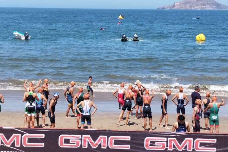 Atletas viven una fiesta deportiva en el Triatlón Internacional Astri 2024 Redpetroil