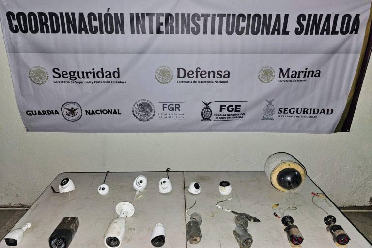 Retiran 15 cámaras de videovigilancia instaladas de forma irregular en Culiacán