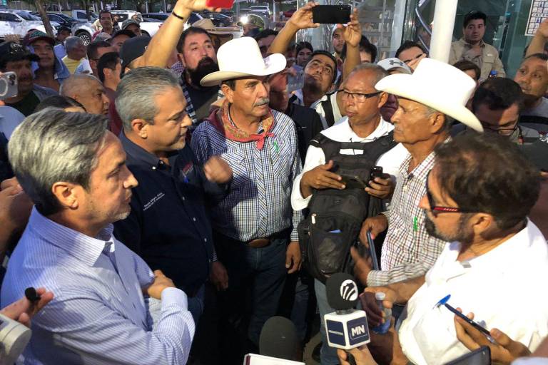 Propone Estado atender a cada productor con inquietudes