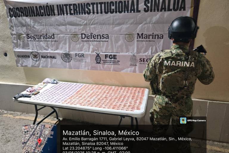 Decomisan droga, un arma y municiones en Mazatlán