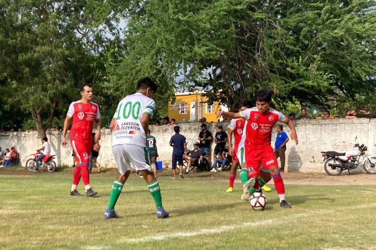 Camaroneros saca los tres puntos de Concordia, en la Liga Regional