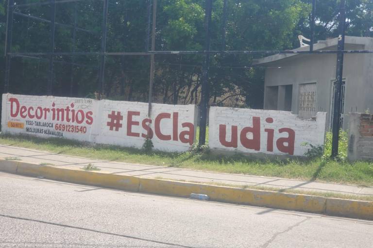 Aparecen en Mazatlán pintas y lonas a favor de Claudia Sheinbaum