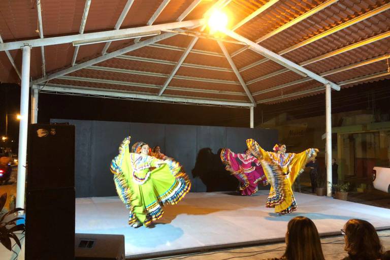 ‘Cultura en tu Comunidad’ lleva el folclore mexicano a El Habal