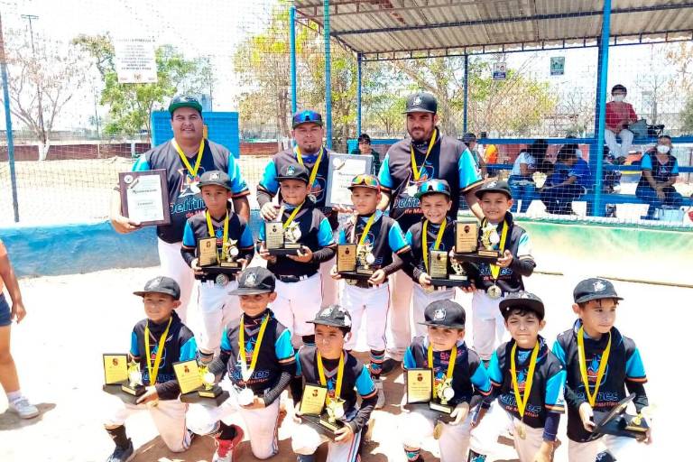 Termina con éxito una temporada más en la Liga de Beisbol Infantil y Juvenil del Muralla