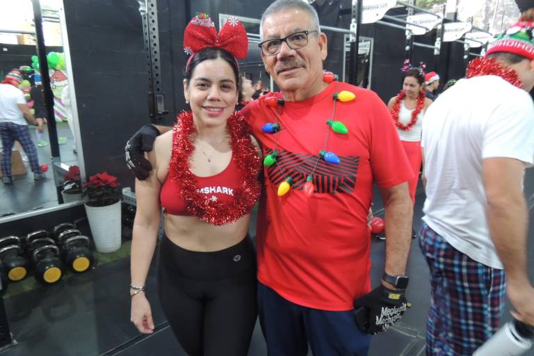 Entre burpees y sentadillas disfrutan clientes de Ludus Magnus su posada