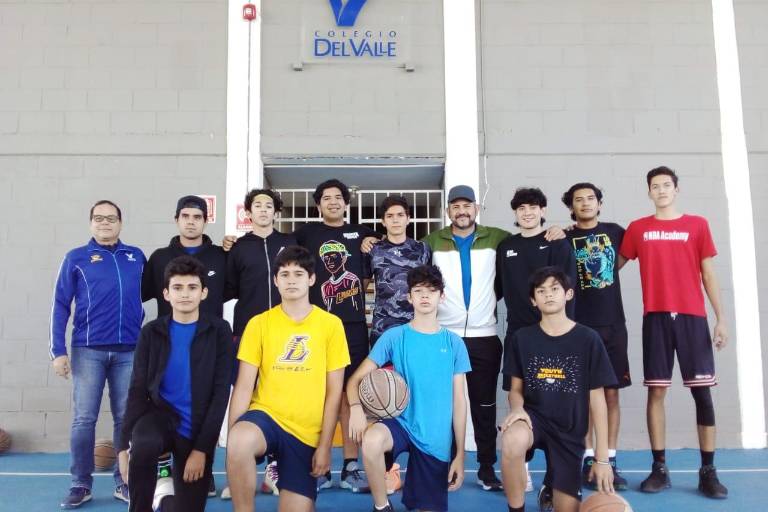 Queremos al Colegio del Valle en los primeros lugares nacionales: César Ochoa