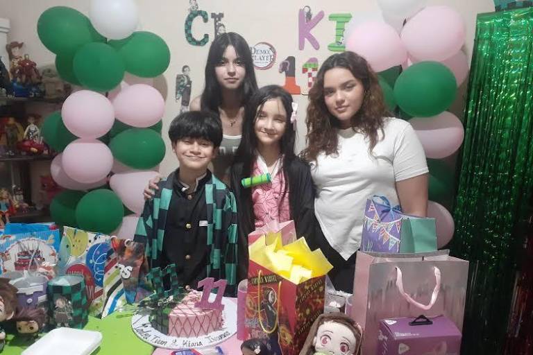 Celebran los mellizos Carlos Iván y Kiara Ivanna su cumpleaños