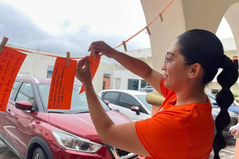 Realiza Immujer Rosario tendedero contra la violencia a las mujeres