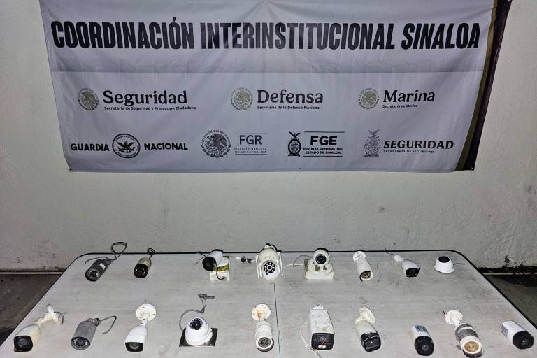 Retiran más cámaras de videovigilancia instaladas ilegalmente en Culiacán