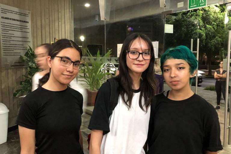 Disfrutan de la danza y SAFA con la pieza ‘Bonsai’