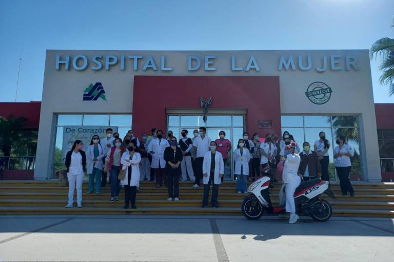 Paran labores en el Hospital de la Mujer en Culiacán; trabajadores de contrato exigen basificación