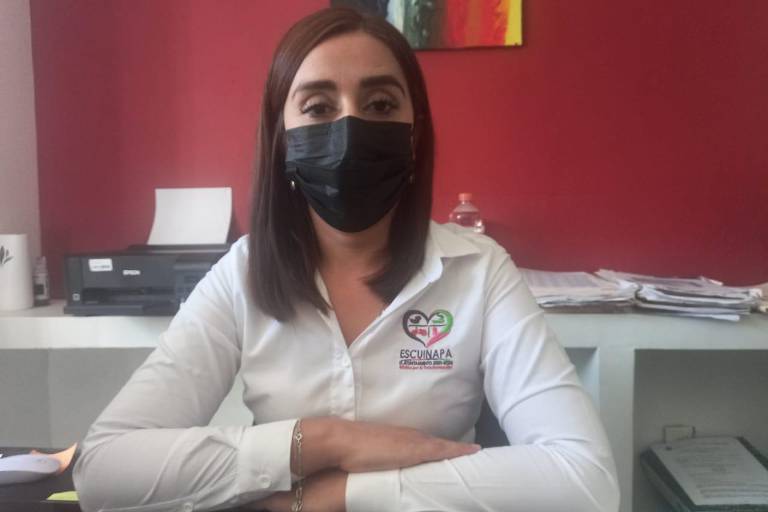 Piden vecinos de la colonia Emiliano Zapata en Escuinapa regular horarios de los salones de fiestas